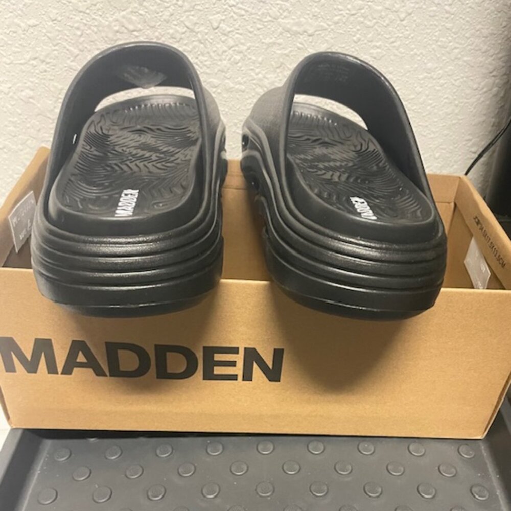 Madden Mens Houston Slide Sandal - Picture 7 of 10